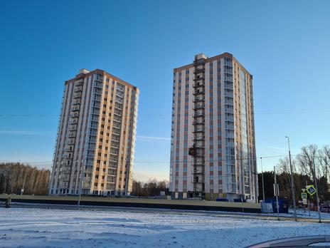 На Петухова